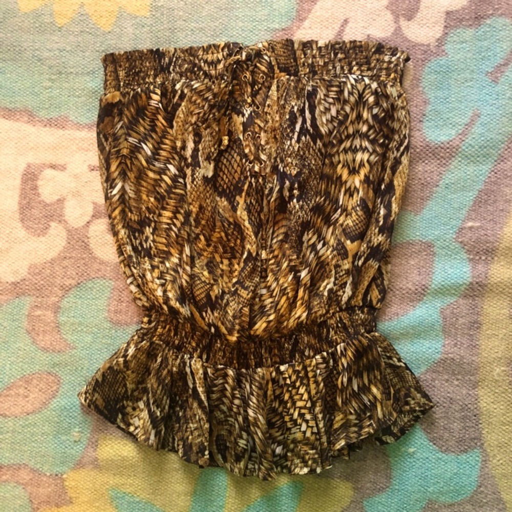 Cach’e snakeprint blouse size M and great condition